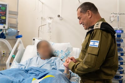 הרמטכ"ל מבקר פצועים