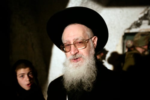 הרב יעקב יוסף הוזמן לחקירה בעקבות מכתב הרבנים