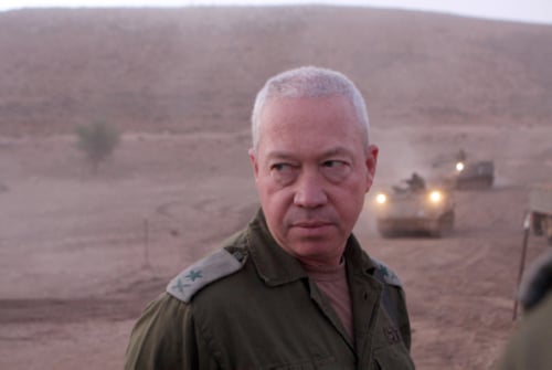 ברק החליט: גלנט לא יהיה רמטכ"ל. נווה ממלא מקום