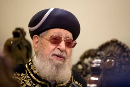 הרב עובדיה יוסף הצטרף לפסק האוסר עלייה להר הבית