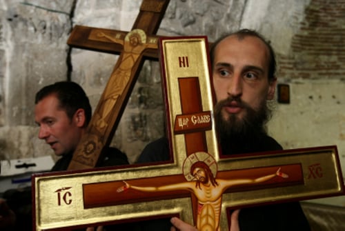 זהירות: המיסיונרים מגבירים את פעילותם בקריות