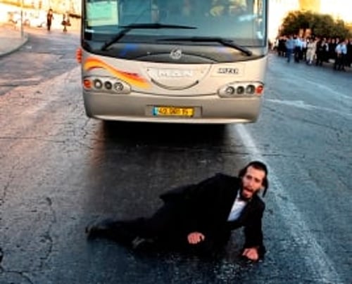 'נאמני תורה ועבודה' בעד תחבורה ציבורית בשבת