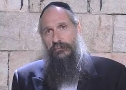 תוצאות הסופה: נהרס ביתו של הזמר מרדכי בן דוד