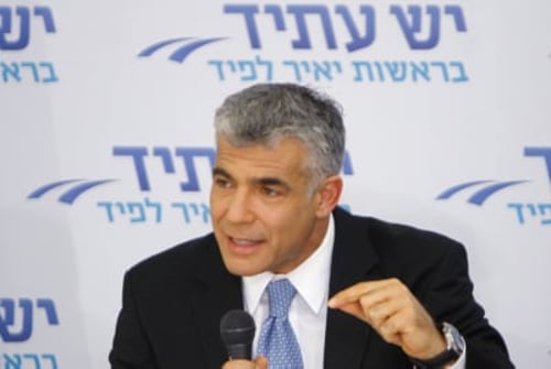 יאיר לפיד הציע לציפי לבני את המקום השני ביש עתיד
