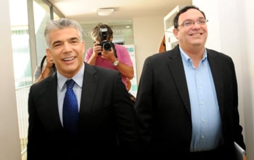 'יש עתיד': נעתור נגד ההחלטה על שירות לאומי לחרדים