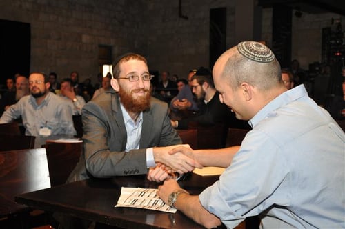 בנט קורא למנהלי חברות להעסיק חרדים: "ערכיים ומצוינים"