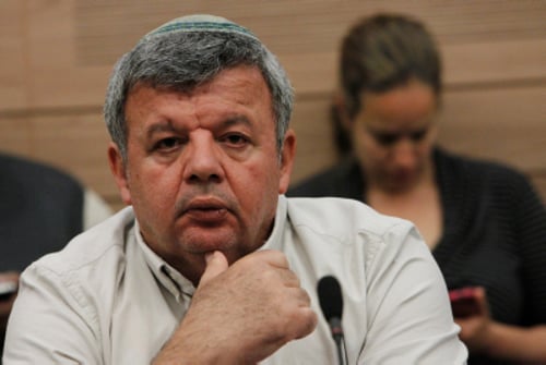 אפליית תלמידי ישיבות: כלפה עיכב מיליארד וחצי שקל לרכבת