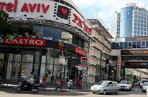בעלי עסקים דורשים: לסגור מרכזי קניות בשבת