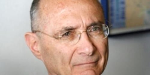 השר עוזי לנדא: להקפיא את המו"מ עם הפלסטינים