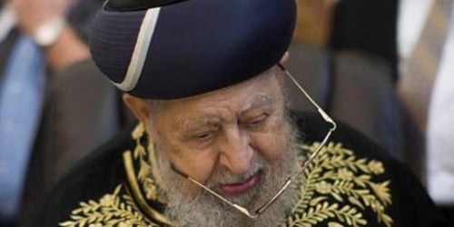 ללא שינוי: מצבו של הרב עובדיה יוסף עדיין קשה