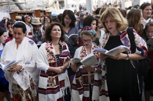 רב הכותל מנסה למנוע את הפרובוקציה החודשית