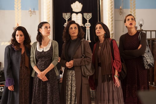 הסרט ישמח חתני: הדרת נשים או עזרת נשים?