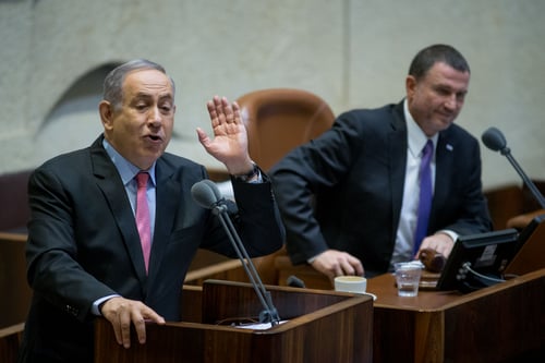 בצל המתיחות הביטחונית; בכנסת נערכים ל'לילה לבן'
