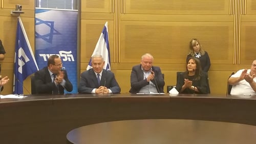 נתניהו הבטיח: עוד שגרירויות בדרך לירושלים
