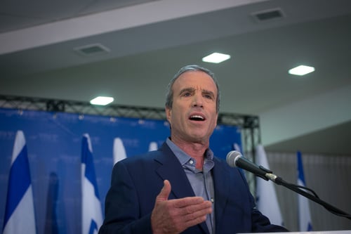 הח"כ החרדי תקף את שטרן: "אנטישמי"