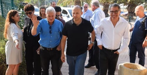 בנט הנחה: הארכת זמן לתלמידי עוטף עזה