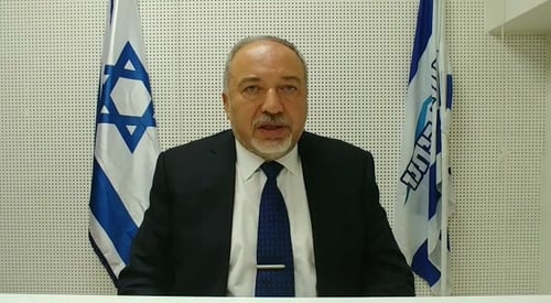 ליברמן: "פנו מהליכוד לממשלה אחרת", הליכוד: "תצטרף"