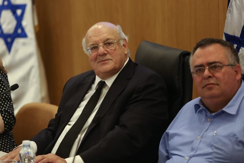 הזמן לאיחוד הולך ואוזל: היום השני להגשת הרשימות נפתח בכנסת
