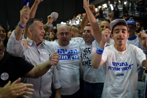 צפו • פעילי ליכוד צועקים לנתניהו: "לא רוצים אחדות"