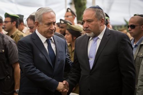 "נראה אם זה רציני": נתניהו וליברמן קבעו פגישה