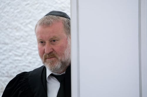 המערכת הפוליטית סוערת | "מנדלבליט חצה קו אדום"