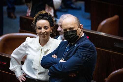 בנט: "מחזק את עידית ומעריך את כושר העמידה שלה"