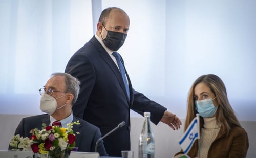 הליכוד: בנט ממשיך להכיל מתים עם אפס הצלחות