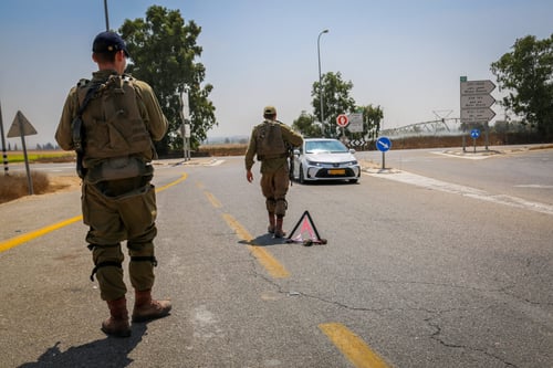 כבישים בעוטף עזה נסגרו; התחב"צ משנה מסלולים