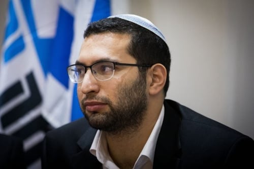 חסר תקדים: השר וסרלאוף עתר נגד היועמ"שית