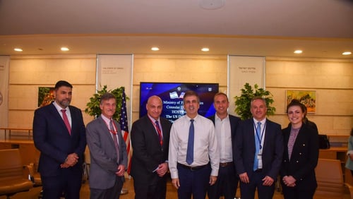 בדרך לפטור מוויזות: במשרד החוץ דנו על קידום התכנית