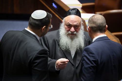 עיתון 'המודיע' לליכוד: בלי חוק הגיוס אין קואליציה