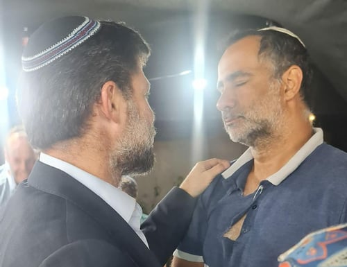 סמוטריץ' בניחום אבלים: 'לא נוותר, אין לנו ארץ אחרת'