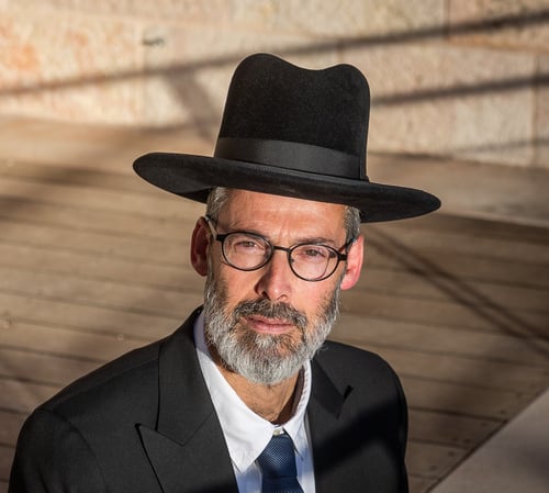 איש השנה במגזר: הרב שניצח את הרבנים