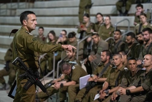 הרמטכ"ל למפקדי גולני: "מכינים לאויב הפתעות"