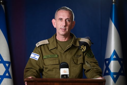 דובר צה"ל פונה לחטופים: "לא ננוח עד שתשובו"