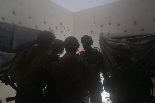 תיעוד: צה"ל חיסל מהאוויר חוליית מחבלים בטול כרם