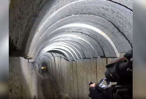 פסע מהגבול: צפו במנהרה שחיברה בין חלקי הרצועה