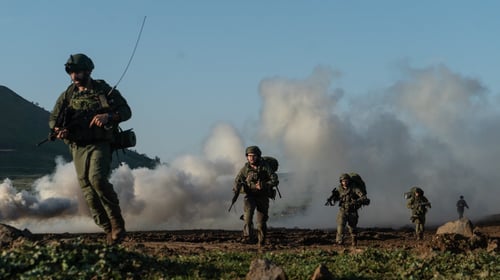 תרגילים בירי חי: הלוחמים נערכים למערכה בלבנון