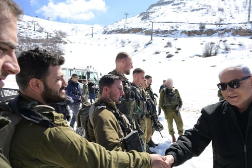 נתניהו בחרמון: מקווה שחיזבאללה יקלוט את המסר