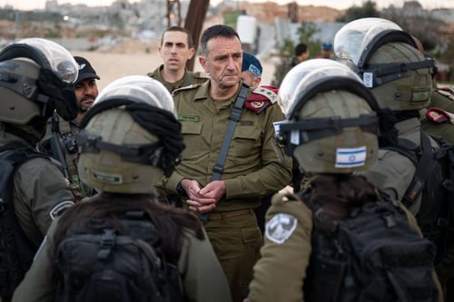 הרמטכ"ל: אנחנו במלחמה מול זירות רחוקות מישראל
