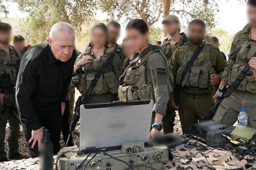 גלנט באוגדה 98: מחבלים בכירים מאוד מסגירים עצמם