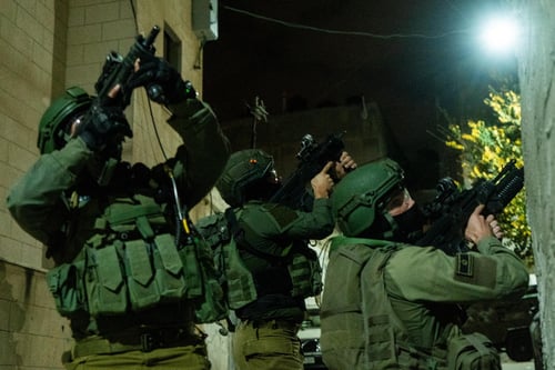 מפקד אוגדת איו״ש: נפעל למנוע הפגנת שמחה של פלסטינים