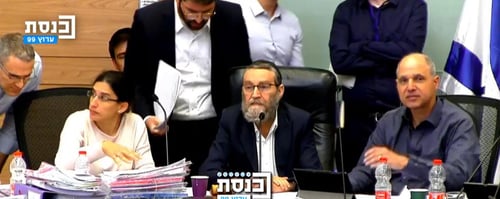 ח"כ שירי עקץ את סילמן: "השנה אני מגיע עם פיתה"