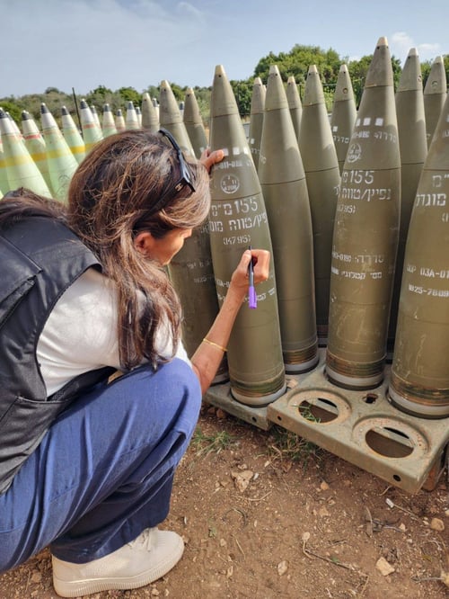 ניקי היילי חתמה: "תגמרו אותם"