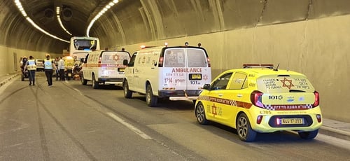 ירושלים: 7 פצועים בתאונה במנהרת הארזים - בהם 2 במצב קשה