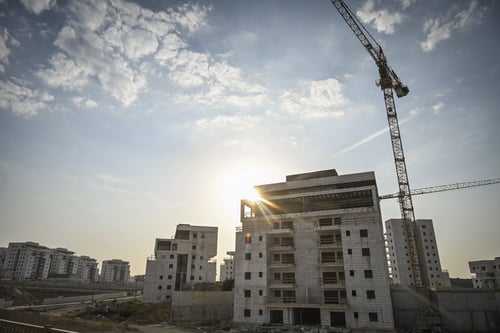 חברה פיקטיבית ומיליוני שקלים: נחשפה רשת פרוטקשן באתרי בנייה