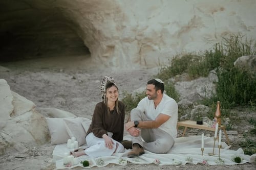 מזל טוב: אלמנתו של אורי שני הי"ד התארסה למפקדו לשעבר