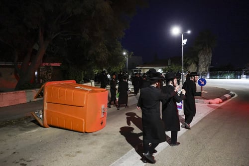 למה גפני ודרעי לא מגנים את ההתפרעות החרדית?. צפו